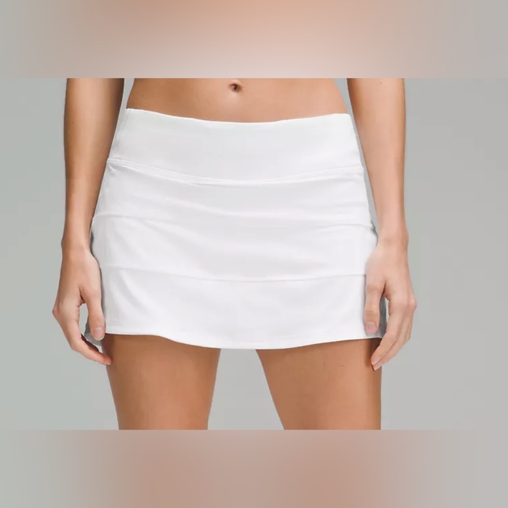 white lululemon pace rival mid-rise skirt